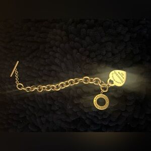 Tiffany & Co Heart tag toggle bracelet